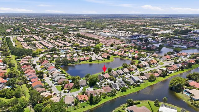 6208 Country Fair Circle, Boynton Beach, FL 33437