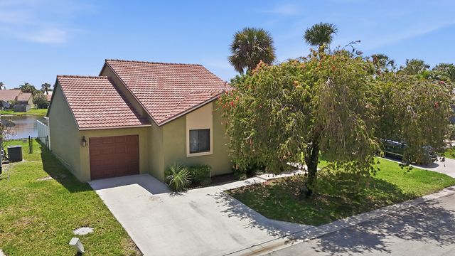6208 Country Fair Circle, Boynton Beach, FL 33437