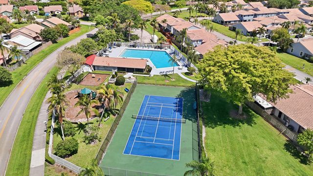 6208 Country Fair Circle, Boynton Beach, FL 33437