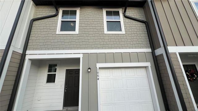 1064 APPLETON STREET, Davenport, FL 33837