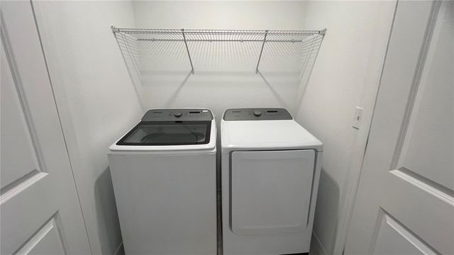 1064 APPLETON STREET, Davenport, FL 33837