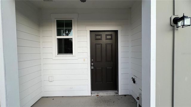 1064 APPLETON STREET, Davenport, FL 33837