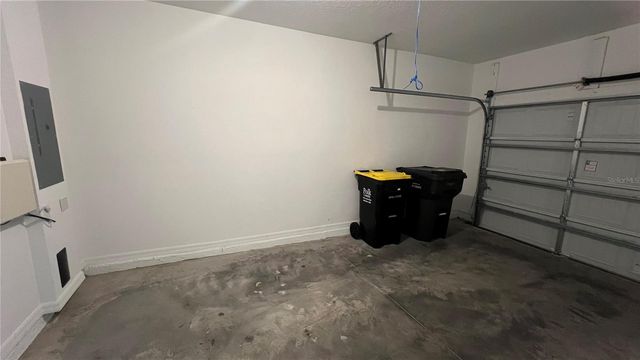 1064 APPLETON STREET, Davenport, FL 33837