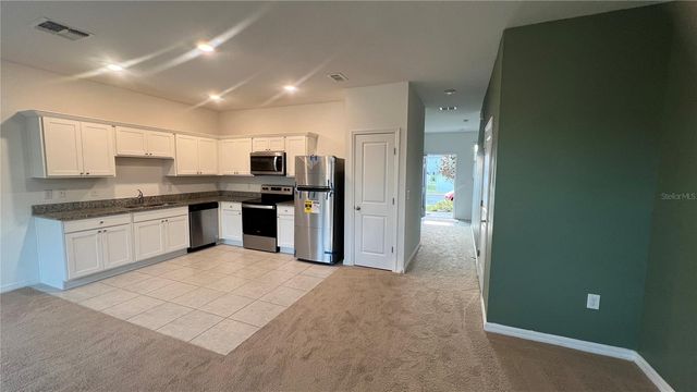 1064 APPLETON STREET, Davenport, FL 33837