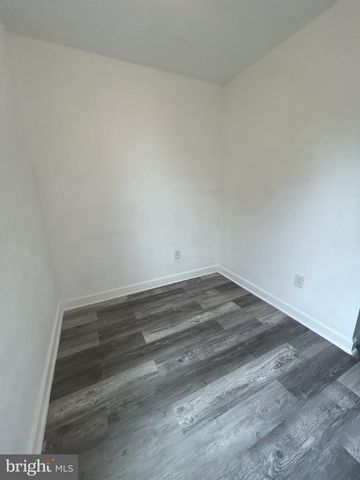 2930 W ARIZONA ST, Philadelphia, PA 19132