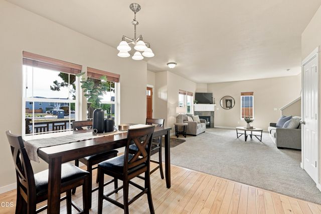 21274 NE Beall Drive, Bend, OR 97701