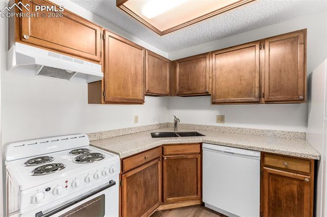 6393 Village Lane, Colorado Springs, CO 80918