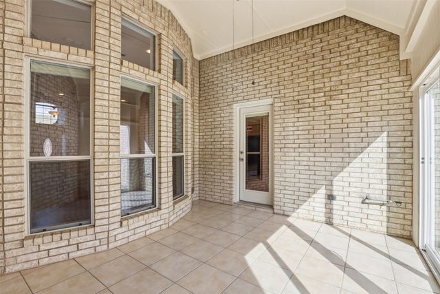 6901 Vista Ridge Drive W, Fort Worth, TX 76132