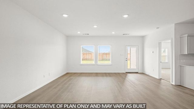 124 Rustic Creek Court, Dayton, TX 77535