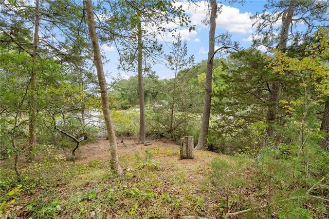 625 Heron Point CIR, Virginia Beach, VA 23452