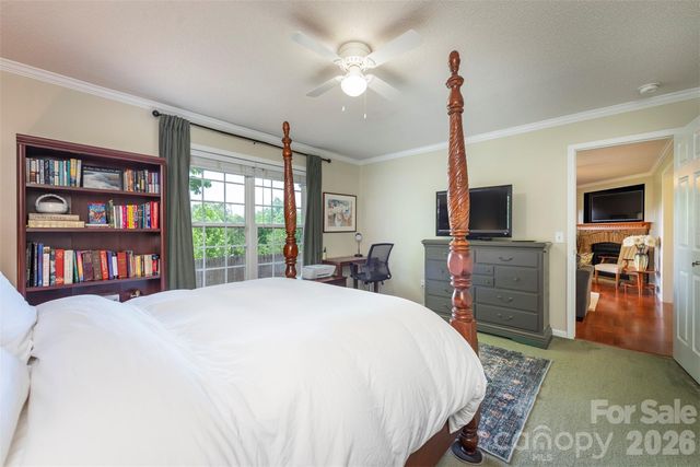 25 Inglescott Way, Alexander, NC 28701