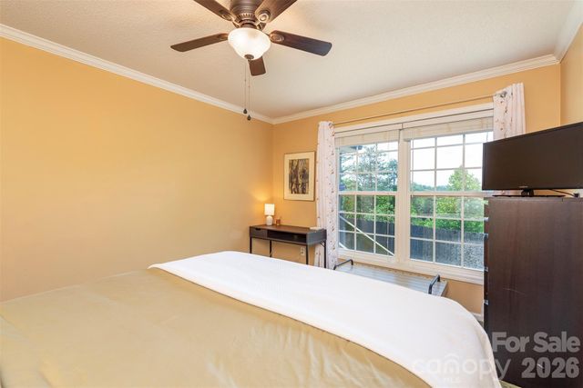 25 Inglescott Way, Alexander, NC 28701