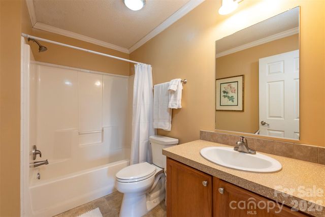 25 Inglescott Way, Alexander, NC 28701