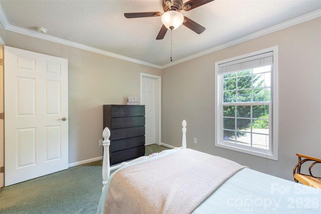 25 Inglescott Way, Alexander, NC 28701
