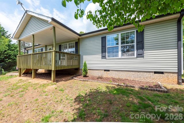 25 Inglescott Way, Alexander, NC 28701