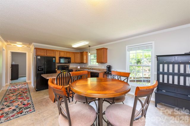 25 Inglescott Way, Alexander, NC 28701