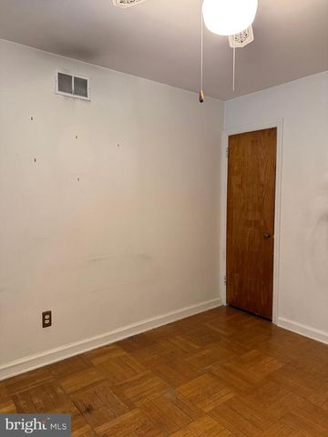 103 COLONIAL DR, Norristown, PA 19401