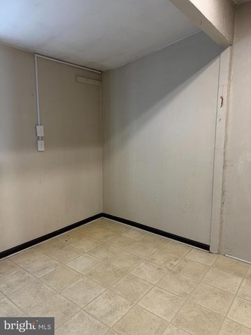 103 COLONIAL DR, Norristown, PA 19401