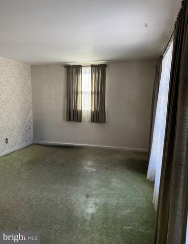 103 COLONIAL DR, Norristown, PA 19401