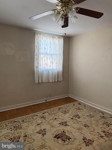 103 COLONIAL DR, Norristown, PA 19401