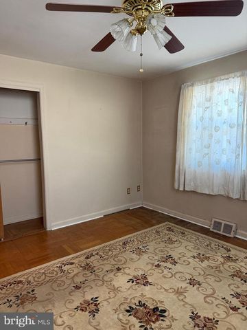 103 COLONIAL DR, Norristown, PA 19401