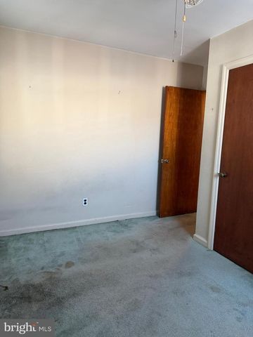 103 COLONIAL DR, Norristown, PA 19401