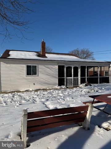 103 COLONIAL DR, Norristown, PA 19401