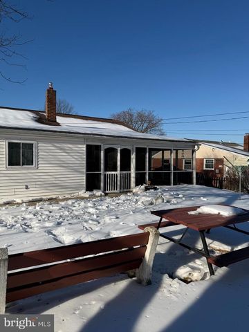 103 COLONIAL DR, Norristown, PA 19401