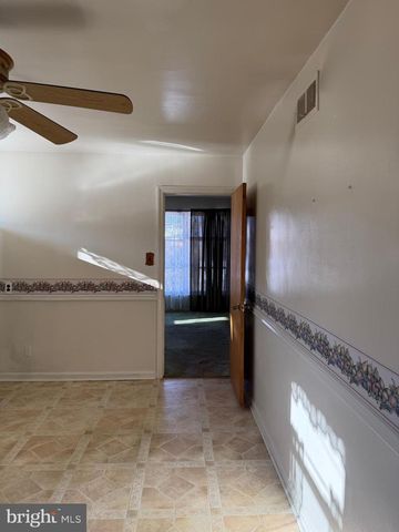 103 COLONIAL DR, Norristown, PA 19401