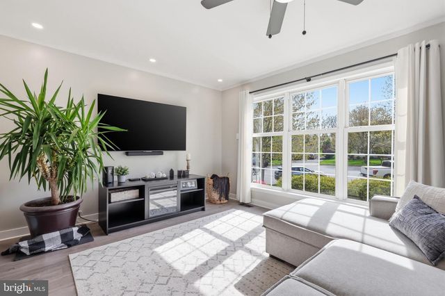 73 SARATOGA WAY, Harleysville, PA 19438