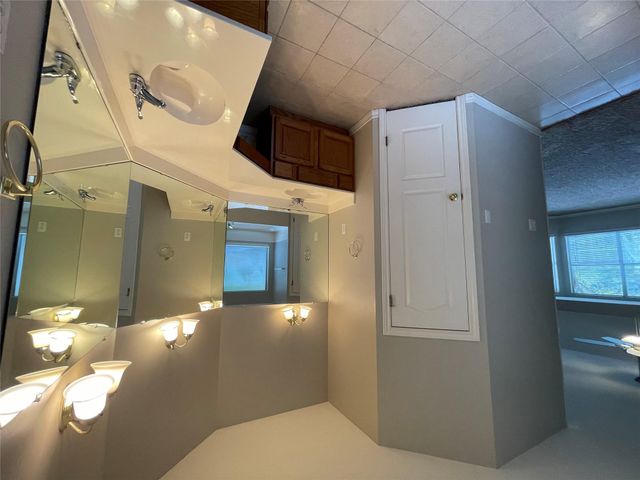 6605 Needham LN, Austin, TX 78739
