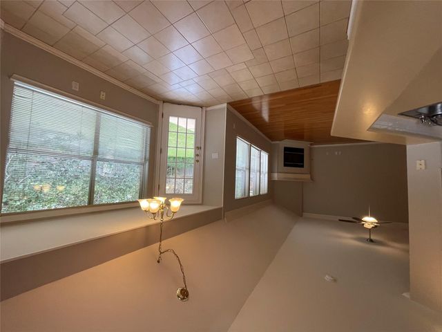 6605 Needham LN, Austin, TX 78739