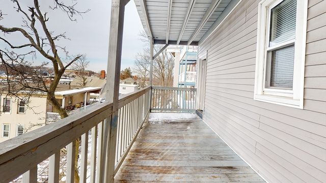 18 Rowell 2, Boston, MA 02125