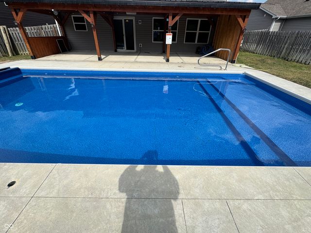 8814 Stoddard Lane, Indianapolis, IN 46217