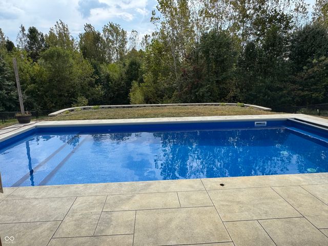 8814 Stoddard Lane, Indianapolis, IN 46217