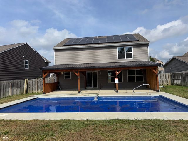 8814 Stoddard Lane, Indianapolis, IN 46217