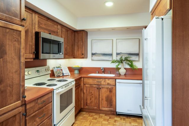 633 Lytton Avenue 5, Palo Alto, CA 94301