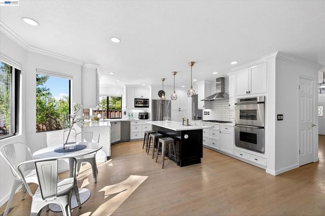 1131 Mataro Ct, Pleasanton, CA 94566