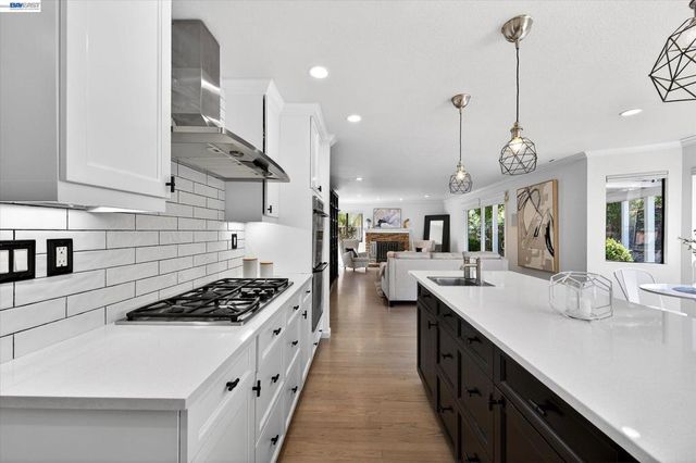 1131 Mataro Ct, Pleasanton, CA 94566