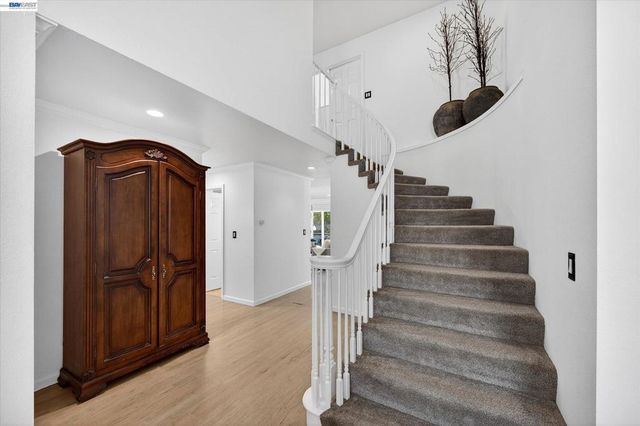 1131 Mataro Ct, Pleasanton, CA 94566