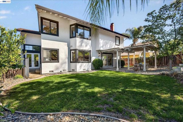 1131 Mataro Ct, Pleasanton, CA 94566