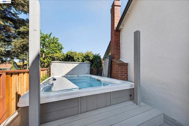 1131 Mataro Ct, Pleasanton, CA 94566