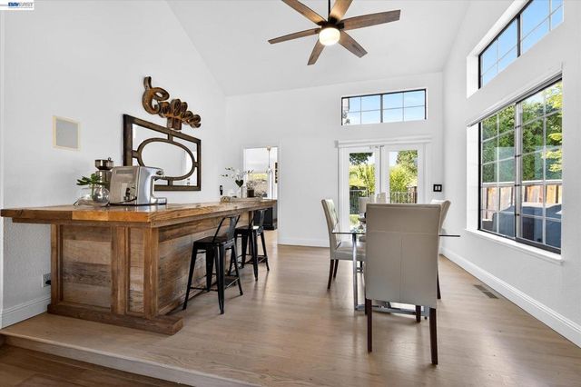 1131 Mataro Ct, Pleasanton, CA 94566