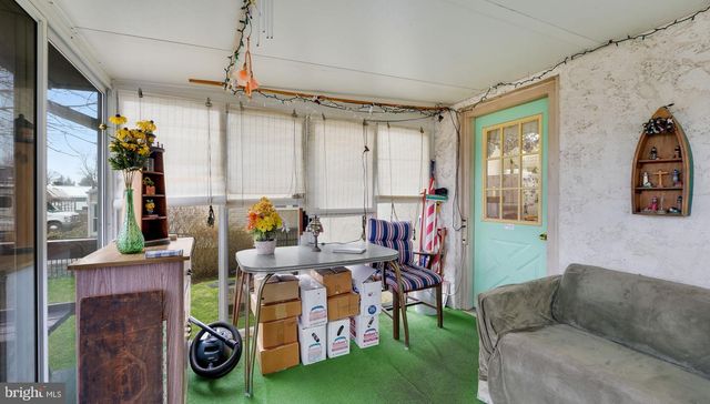 111 DEHAVEN AVE, Langhorne, PA 19047