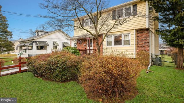 111 DEHAVEN AVE, Langhorne, PA 19047