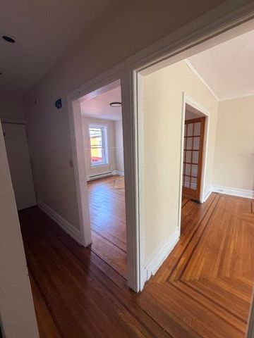 24 North 11th Street 2, Allentown City, PA 18101