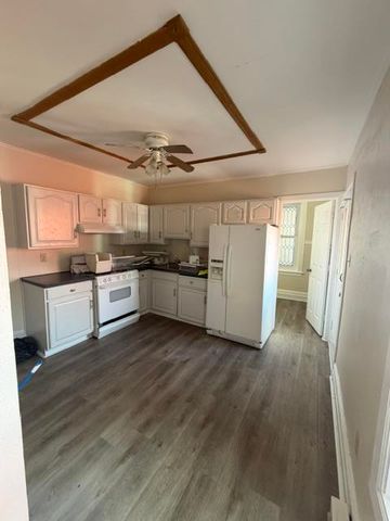24 North 11th Street 2, Allentown City, PA 18101