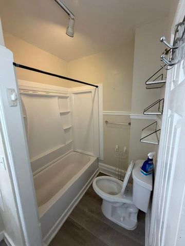 24 North 11th Street 2, Allentown City, PA 18101