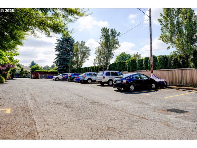 611 Se 139TH Ave, Portland, OR 97233