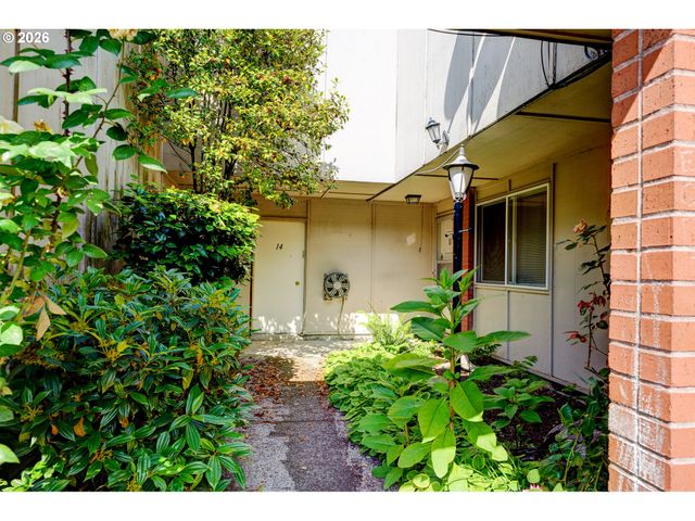 611 Se 139TH Ave, Portland, OR 97233